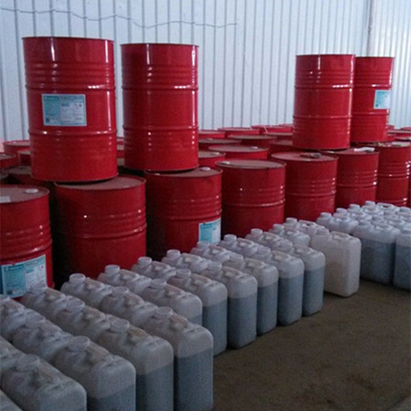Warehouse of PU adhesive drums and pails